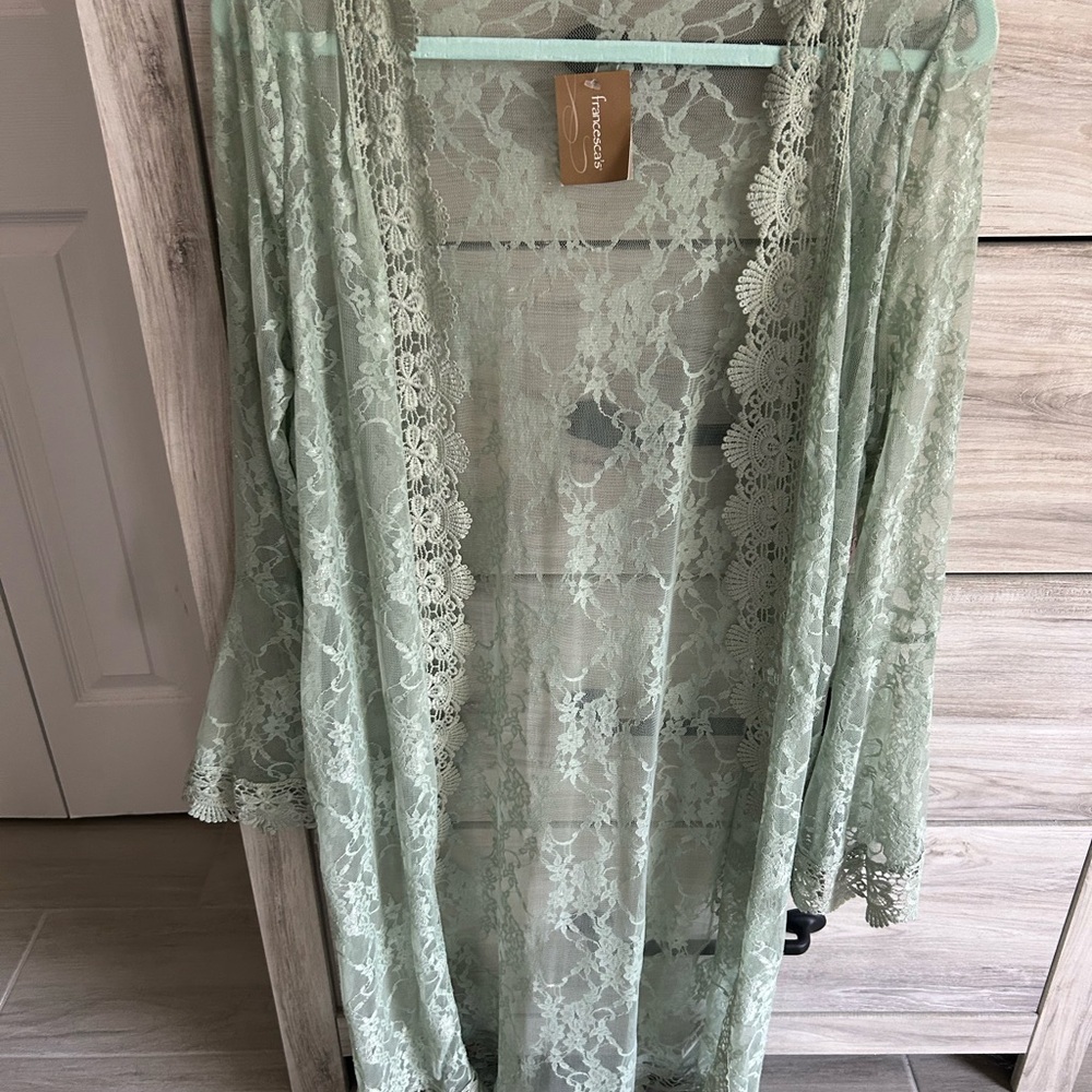 Francesca’s Light Sage Lace Kimono
